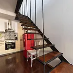 Sophia's Loft Апартаменты *